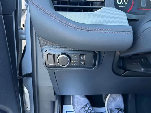 New 2026 Ford Explorer Active image 12