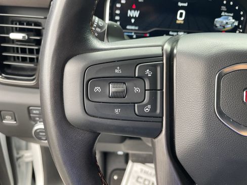 Used 2022 GMC Sierra 1500 AT4 w/ AT4 Premium Package AWD/4WD image 22