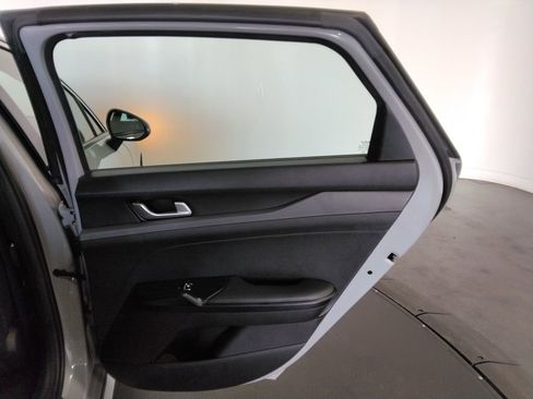 Used 2023 Kia K5 GT-Line image 34