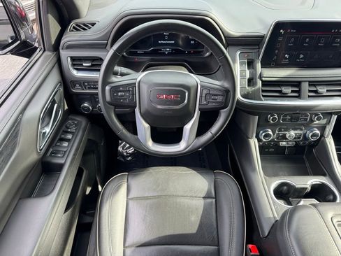 Used 2023 GMC Yukon SLT image 17