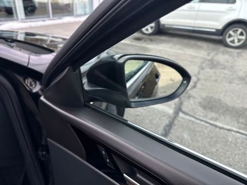 Certified 2024 Volkswagen Jetta SEL image 33