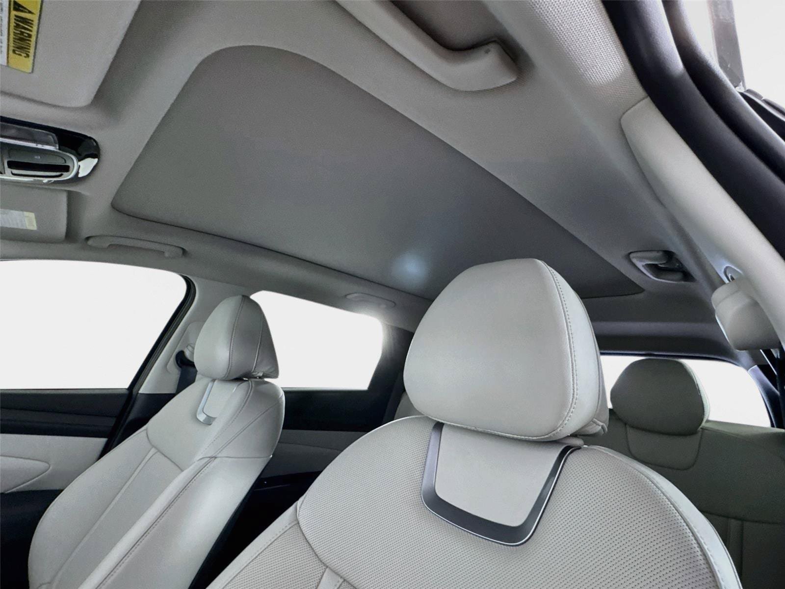 New 2026 Hyundai Tucson Limited FWD image 14