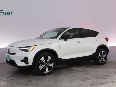 Used 2023 Volvo C40 P8 Recharge Plus AWD/4WD image 18