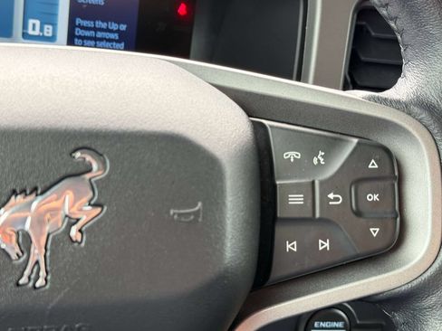 Used 2022 Ford Bronco Outer Banks AWD/4WD image 12
