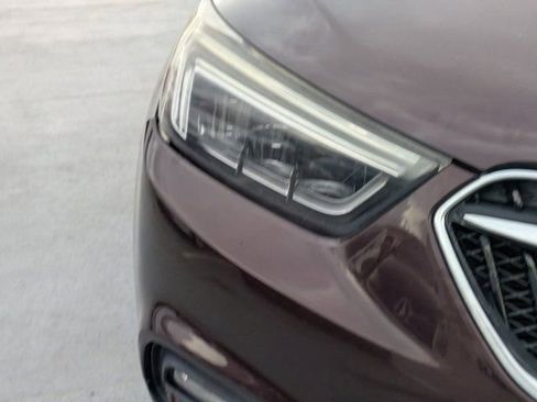 Used 2017 Buick Encore Essence image 7