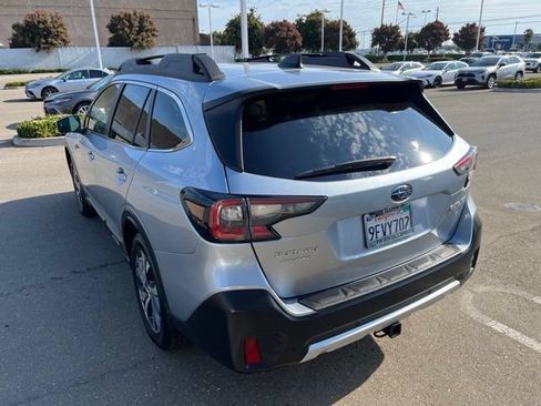 Used 2022 Subaru Outback Limited w/ Popular Package #2 AWD/4WD image 5