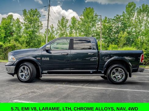 Used 2017 RAM 1500 Laramie w/ Convenience Group AWD/4WD image 5