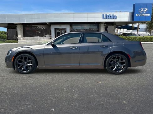 Used 2023 Chrysler 300 S RWD image 6