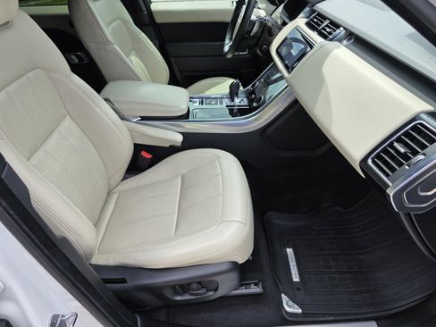 Certified 2022 Land Rover Range Rover Sport HSE Silver Edition AWD/4WD image 3