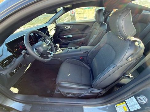 New 2026 Ford Mustang Coupe image 5