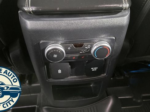 Used 2021 Ford Explorer Limited AWD/4WD image 30