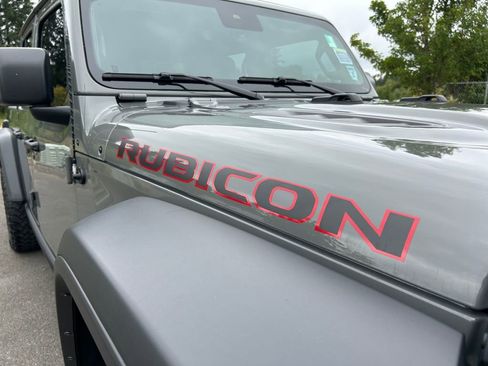 Used 2020 Jeep Gladiator Rubicon image 30