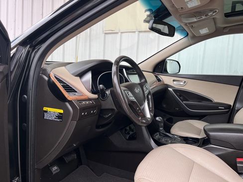 Used 2014 Hyundai Santa Fe Limited w/ Ultimate Package 07 image 12
