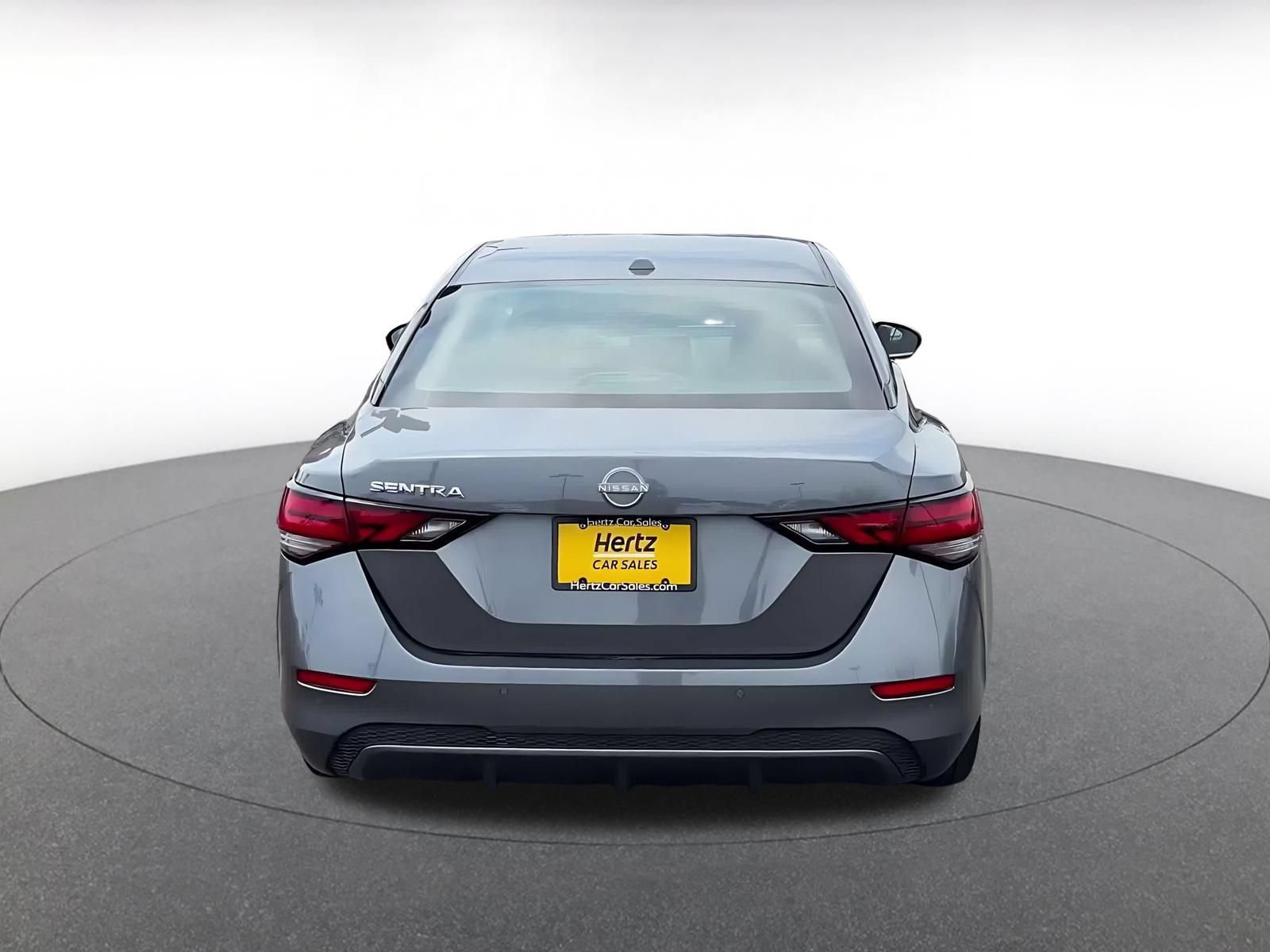 Used 2025 Nissan Sentra SV FWD image 12