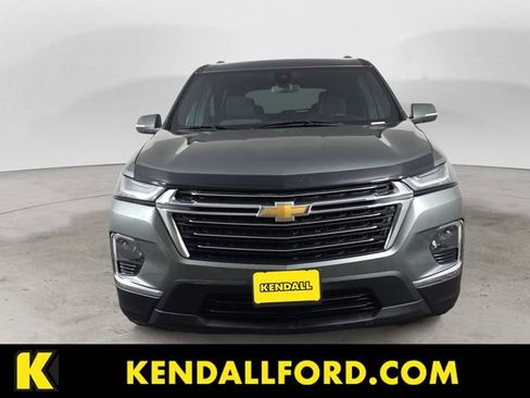 Used 2023 Chevrolet Traverse LT image 8
