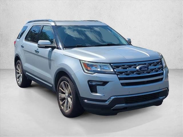 Used 2019 Ford Explorer Limited w/ Class III Trailer Tow Package AWD/4WD image 3