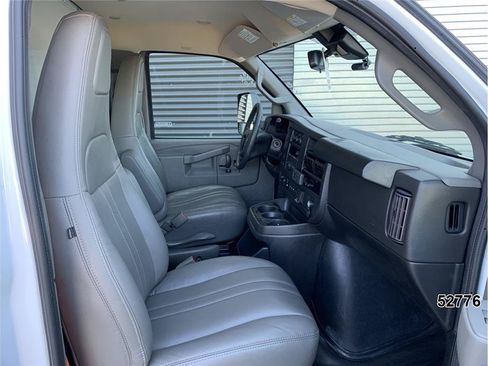 Used 2024 Chevrolet Express 3500 w/ Power Convenience Package RWD image 25