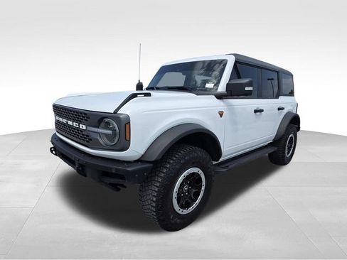 Used 2024 Ford Bronco Badlands AWD/4WD image 5