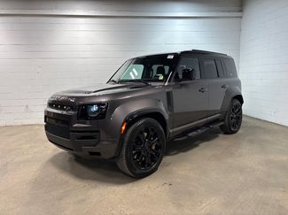 Used 2026 Land Rover Defender 110 X-Dynamic SE AWD/4WD video 1