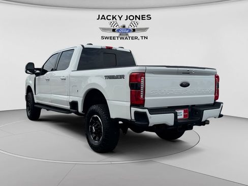 Used 2025 Ford F250 Lariat w/ Lariat Ultimate Package AWD/4WD image 3