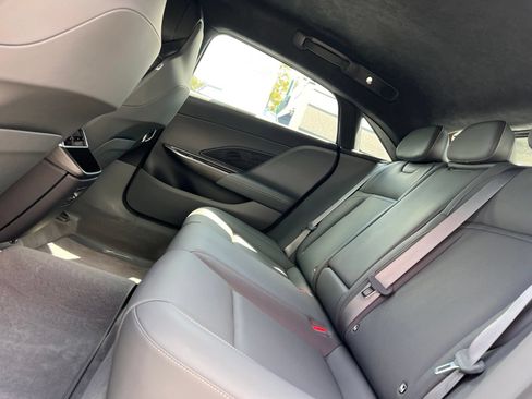 Used 2024 Lucid Air Touring AWD/4WD image 54
