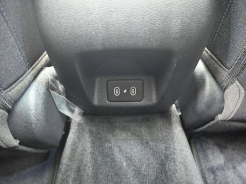 Used 2025 Hyundai Sonata SEL FWD image 16