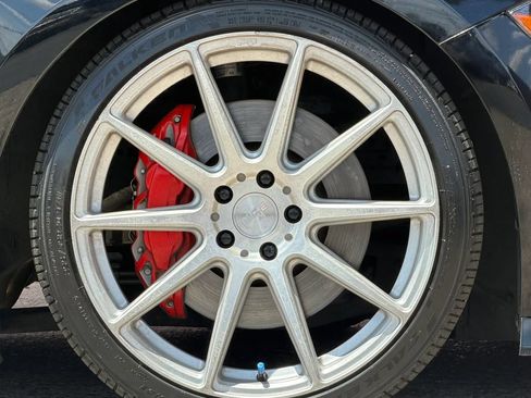 Used 2019 Ford Mustang GT Premium w/ Equipment Group 401A RWD image 33