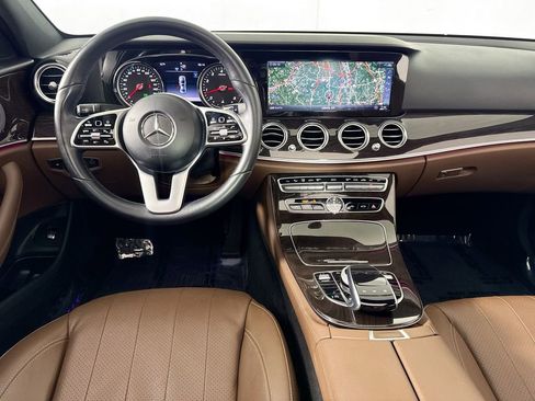 Used 2019 Mercedes-Benz E 300 E 300 image 28