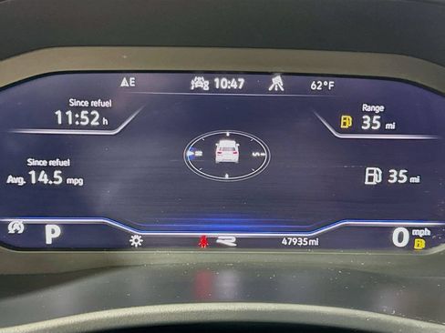 Used 2023 Volkswagen Atlas Cross Sport SEL R-Line AWD/4WD image 28