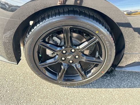 Used 2020 Ford Mustang Coupe w/ Black Accent Package image 23