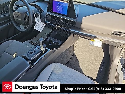 New 2026 Toyota Prius LE image 24