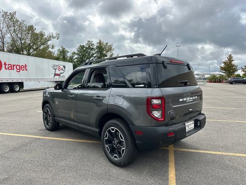 New 2025 Ford Bronco Sport Outer Banks image 6