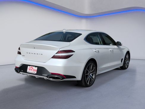 Used 2026 Genesis G70 2.5T RWD image 7