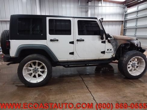 Used 2008 Jeep Wrangler X image 3
