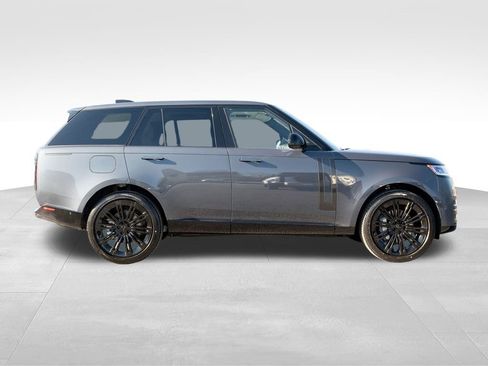 New 2026 Land Rover Range Rover SE image 8