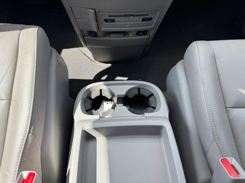 Used 2014 Honda Odyssey EX-L image 18