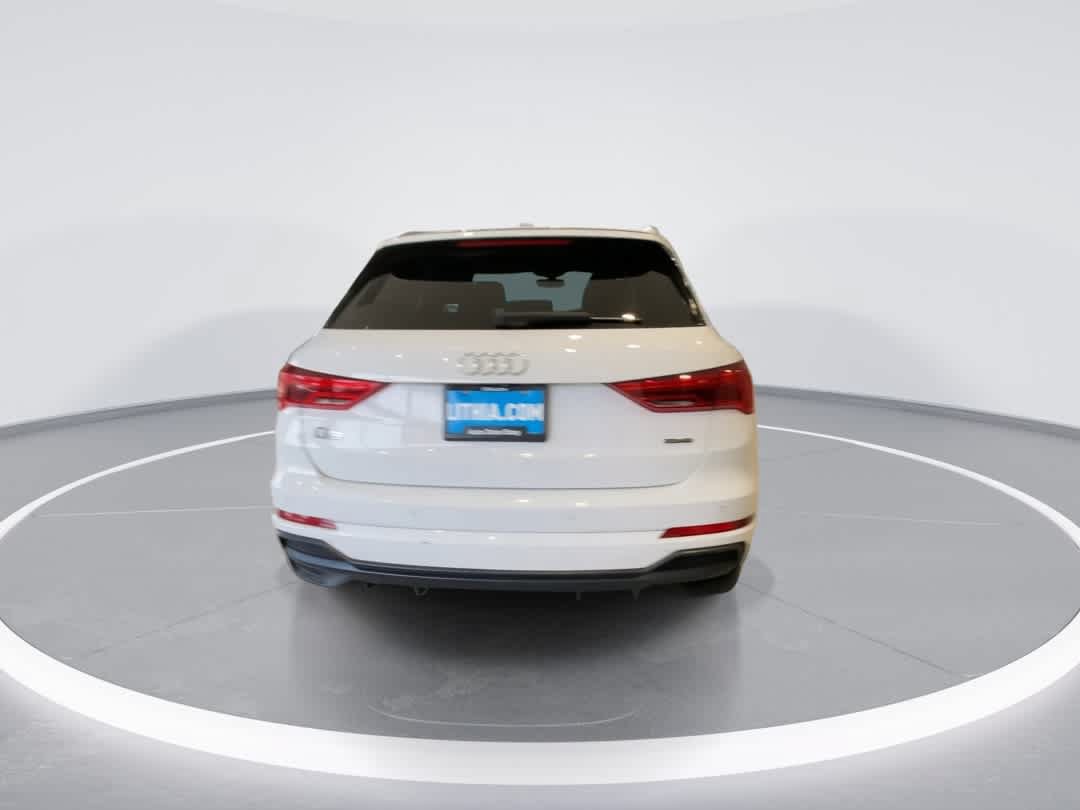 Used 2020 Audi Q3 2.0T Premium w/ Convenience Package AWD/4WD image 7