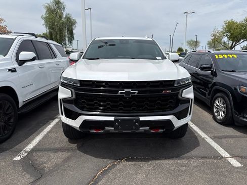 Used 2024 Chevrolet Tahoe Z71 w/ Luxury Package AWD/4WD image 2