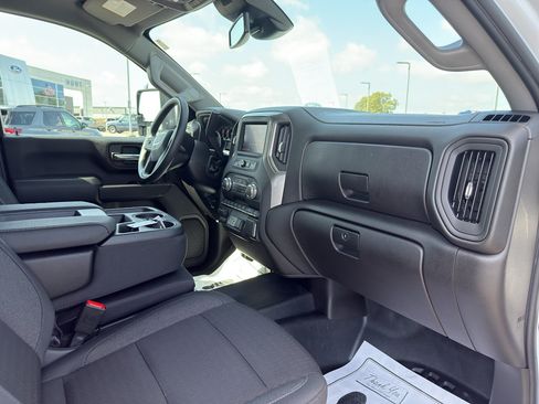 Used 2026 GMC Sierra 2500 Pro w/ 1SA Pro Safety Plus Package AWD/4WD image 13