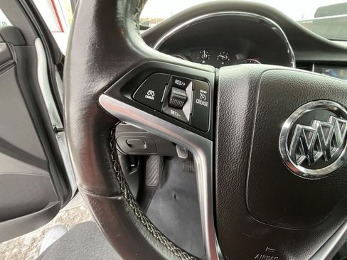 Used 2019 Buick Encore Preferred image 17