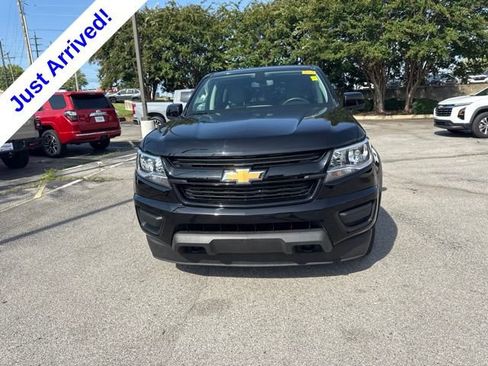 Used 2019 Chevrolet Colorado W/T w/ Custom Special Edition AWD/4WD image 8
