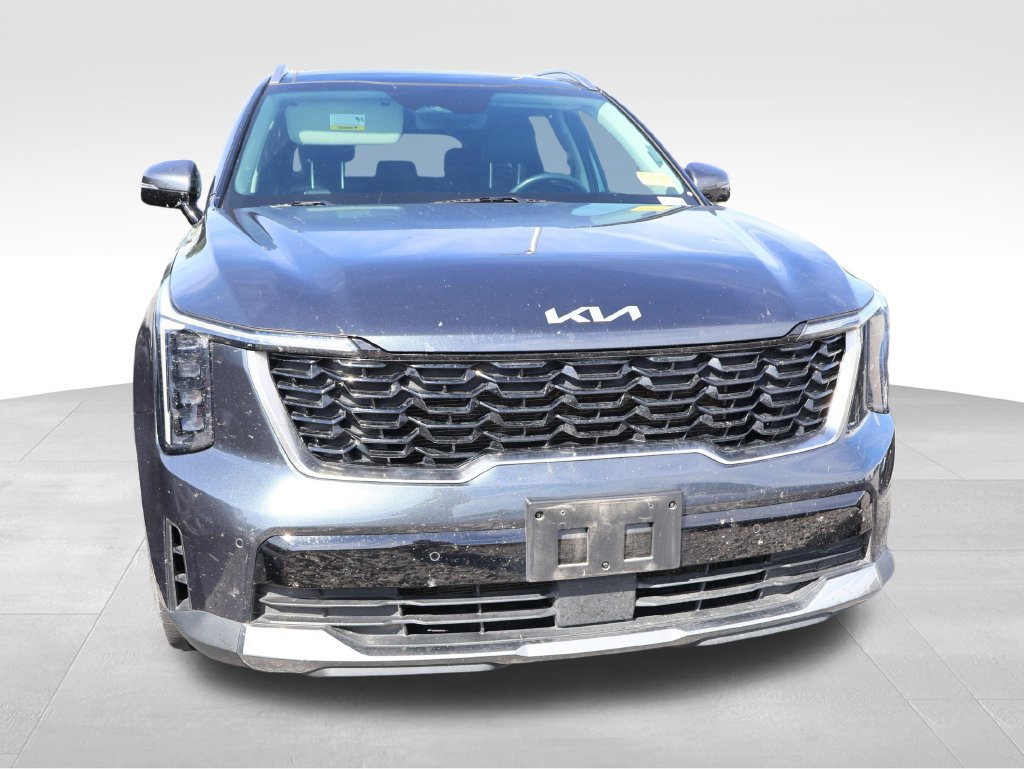 Used 2024 Kia Sorento S w/ Panoramic Sunroof Package FWD image 7