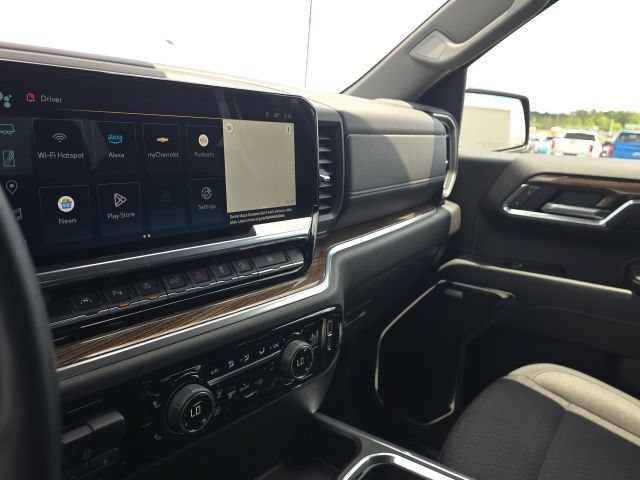 Used 2023 Chevrolet Silverado 1500 RST AWD/4WD image 26