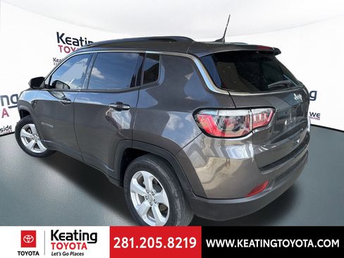 Used 2021 Jeep Compass Latitude image 5