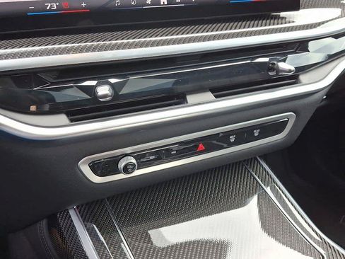 Used 2025 BMW X7 M60i AWD/4WD image 15