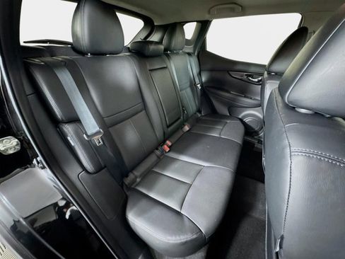 Certified 2022 Nissan Rogue Sport SL w/ Premium Package image 27