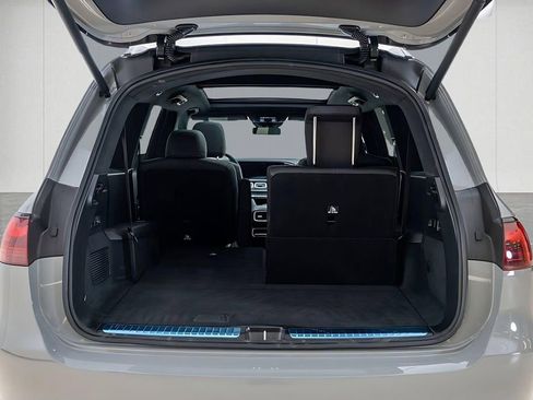 Used 2025 Mercedes-Benz GLS 63 AMG 4MATIC image 17