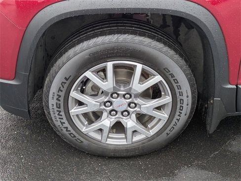 Used 2020 GMC Acadia SLT w/ LPO, Floor Liner Package image 10