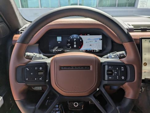 New 2026 Land Rover Defender 110 OCTA AWD/4WD image 29