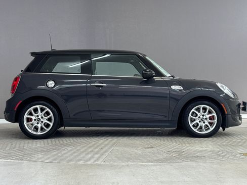 Used 2015 MINI Cooper S FWD image 8